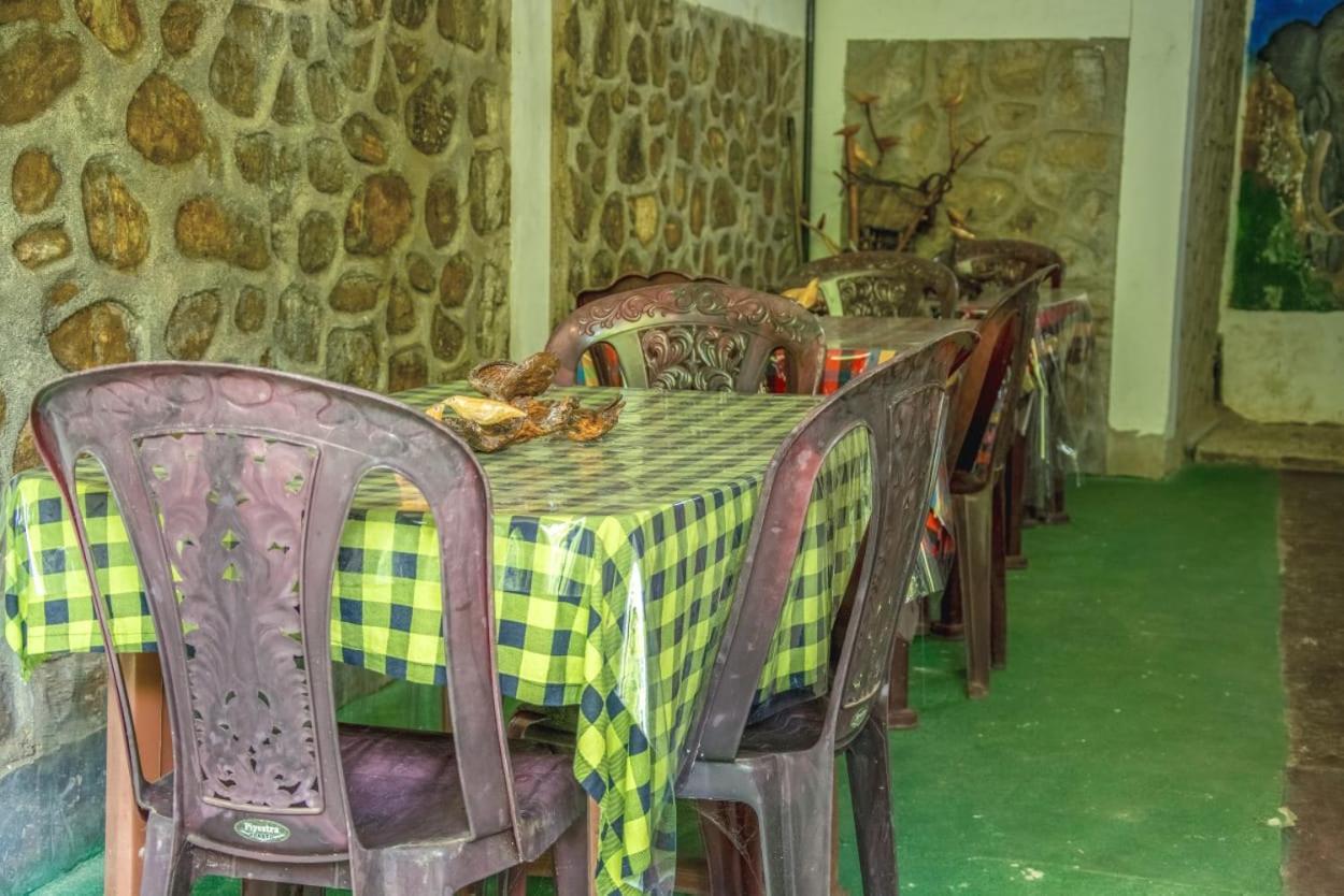 Udessa Rest Ella Apartment Bagian luar foto